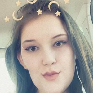 Meet your Posher, Faith